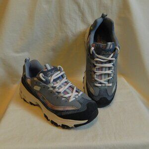 Women's Skechers D'Lites Sneakers Blue size 8 Excellent Used